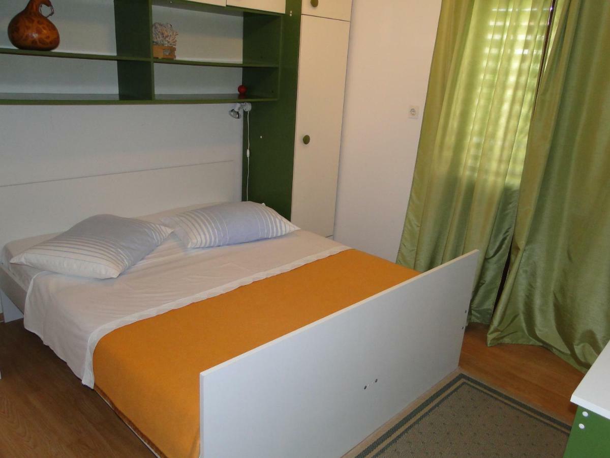 Appartement Lida à Rogoznica  Extérieur photo