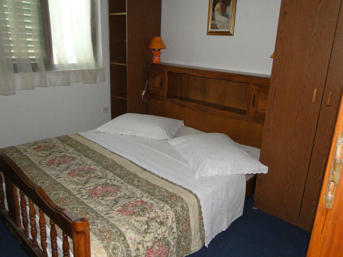 Appartement Lida à Rogoznica  Extérieur photo
