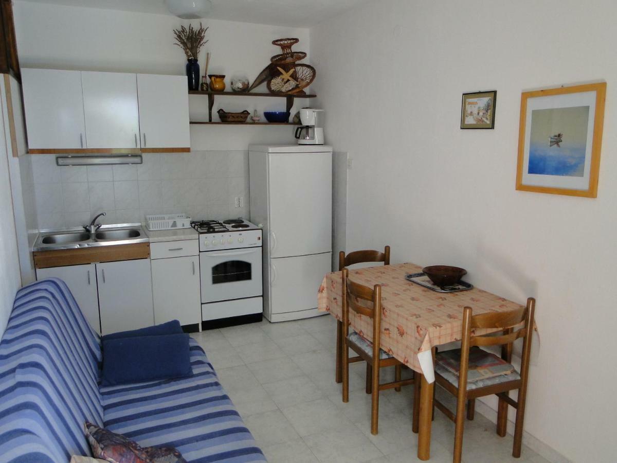 Appartement Lida à Rogoznica  Extérieur photo